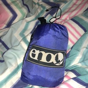 Blue/purple eno